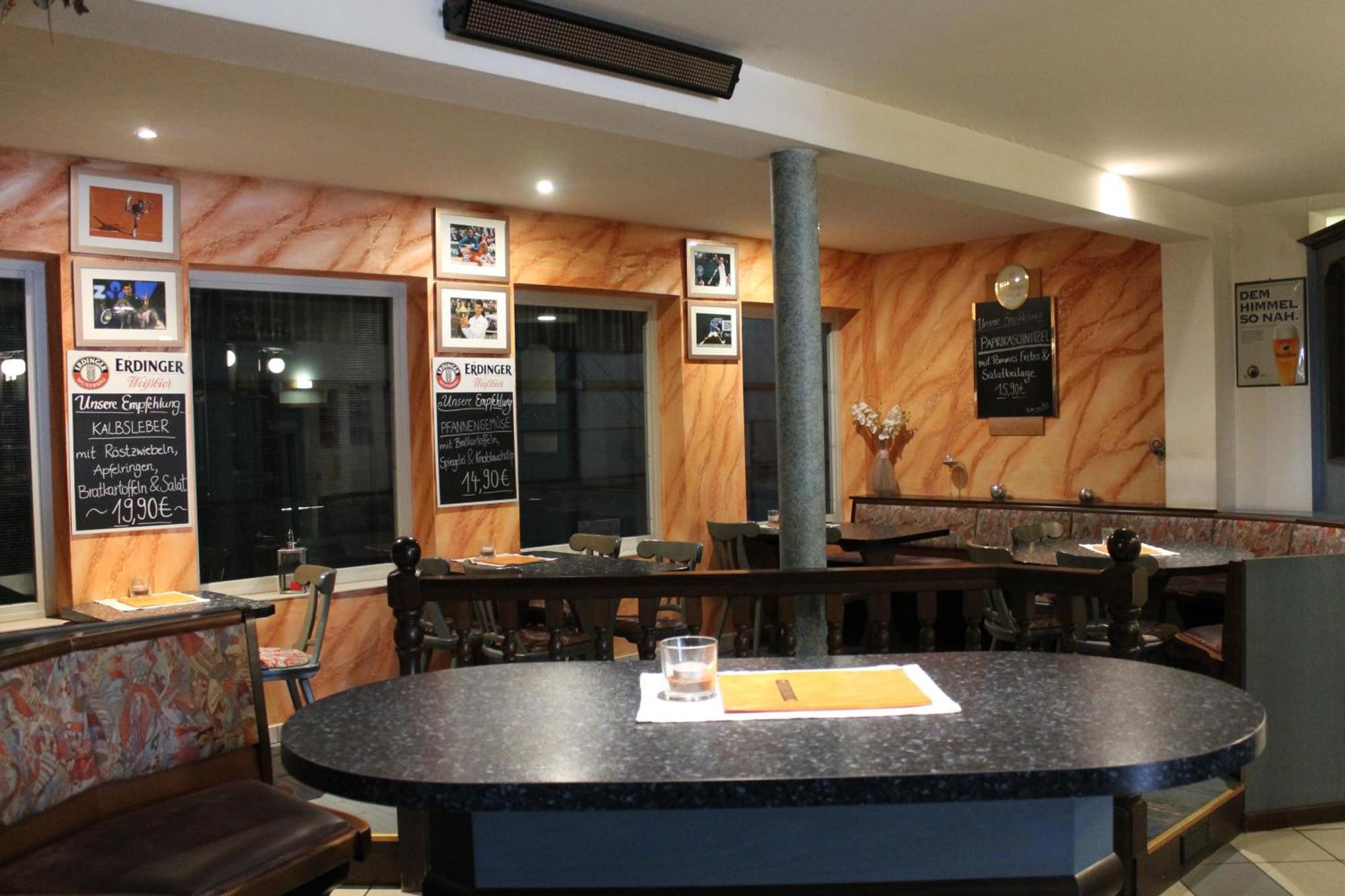 Toto'S Gasthaus Hattingen Exterior photo